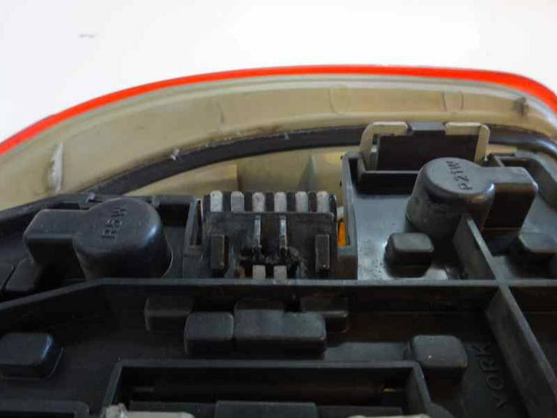 PILOTO TRASERO IZQUIERDO OPEL CORSA B 2000 1.7 D (60 CV)