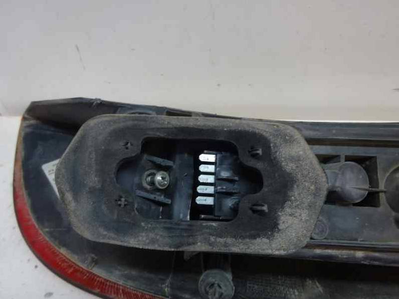 PILOTO TRASERO IZQUIERDO OPEL CORSA C 2003 1.7 16V CDTI (101 CV)