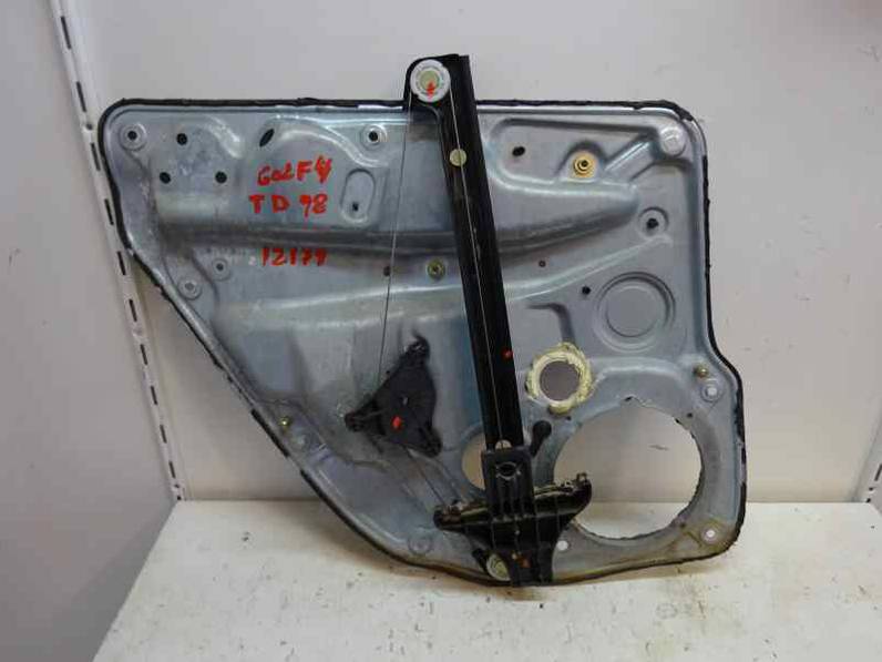 ELEVALUNAS TRASERO DERECHO VOLKSWAGEN GOLF IV BERLINA 1999 1.9 TDI (90 CV)