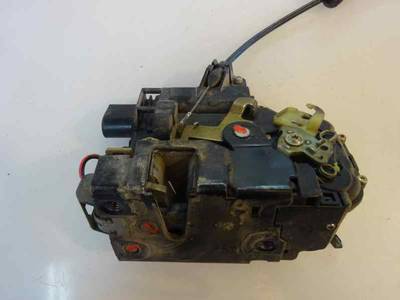 CERRADURA PUERTA DELANTERA DERECHA VOLKSWAGEN GOLF IV BERLINA 1999 1.9 TDI (90 CV)