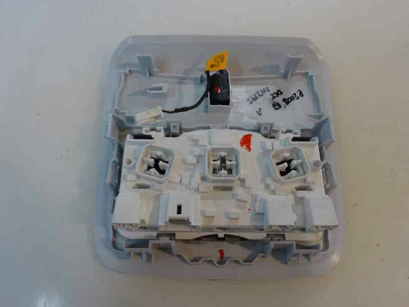 LUZ INTERIOR PEUGEOT 2008 2017 1.2 16V VTI (82 CV)