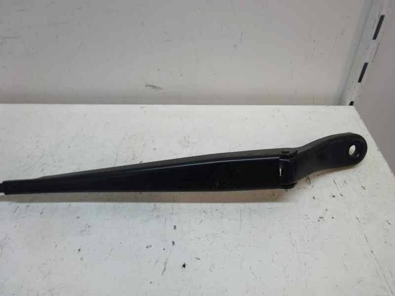 BRAZO LIMPIA DELANTERO DERECHO PEUGEOT 2008 2017 1.2 16V VTI (82 CV)