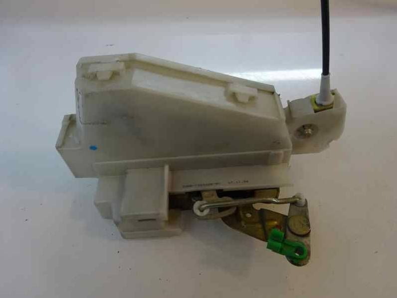 CERRADURA PUERTA TRASERA DERECHA FORD MONDEO BERLINA FAMILIAR 1995 1.8 16V (112 CV)