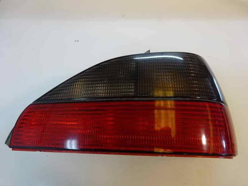 PILOTO TRASERO DERECHO PEUGEOT 306 BERLINA 3 4 5 PUERTAS 1998 1.6 (88 CV)