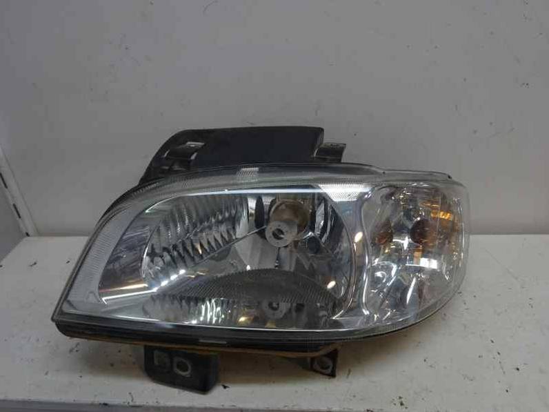 FARO IZQUIERDO SEAT CORDOBA BERLINA 2000 1.4 (60 CV)