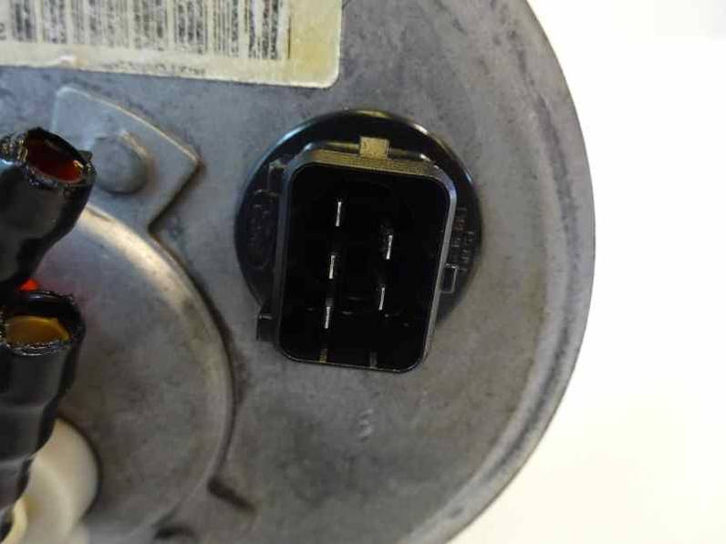 BOMBA COMBUSTIBLE FORD MONDEO BERLINA FAMILIAR 1995 1.8 16V (112 CV)