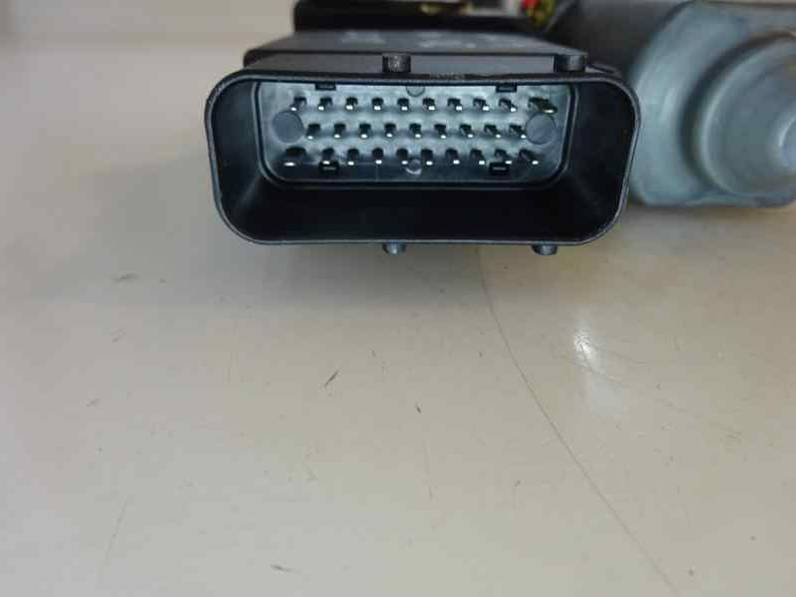 MOTOR ELEVALUNAS DELANTERO IZQUIERDO VOLKSWAGEN GOLF IV BERLINA 2000 1.9 TDI (90 CV)