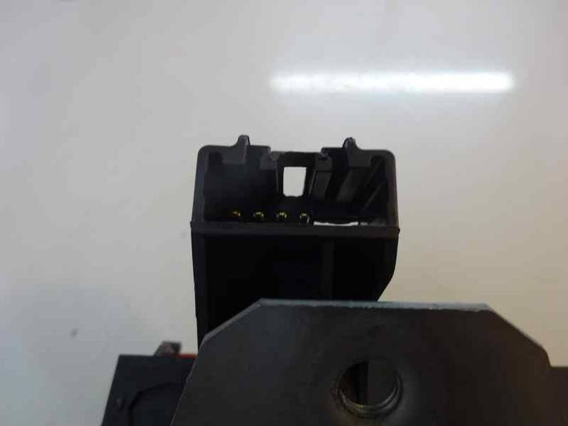 CERRADURA MALETERO PORTON FORD FOCUS TURN 2016 1.0 ECOBOOST (101 CV)