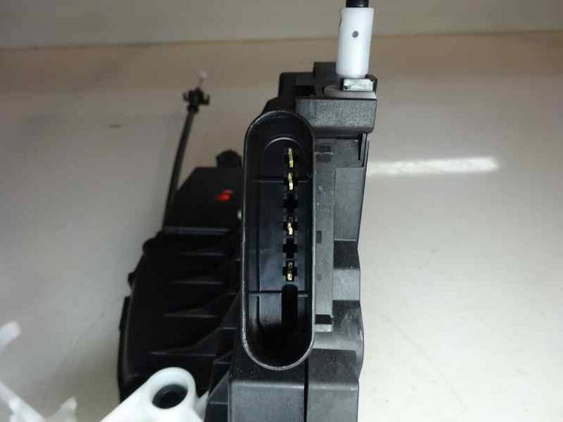 CERRADURA PUERTA TRASERA DERECHA FORD FOCUS TURN 2016 1.0 ECOBOOST (101 CV)