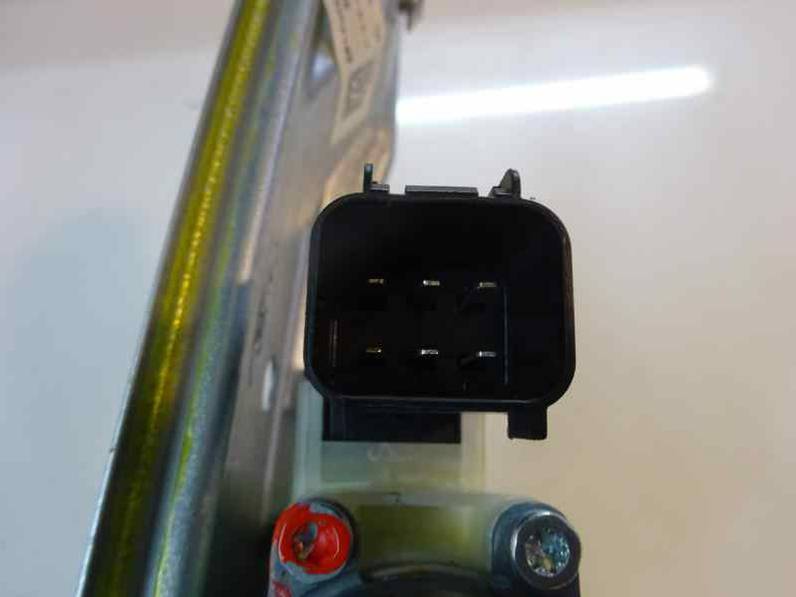 ELEVALUNAS TRASERO DERECHO FORD FOCUS TURN 2016 1.0 ECOBOOST (101 CV)