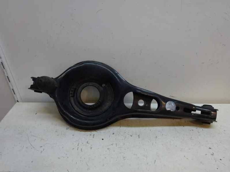 BRAZO SUSPENSION INFERIOR TRASERO IZQUIERDO FORD FOCUS TURN 2016 1.0 ECOBOOST (101 CV)