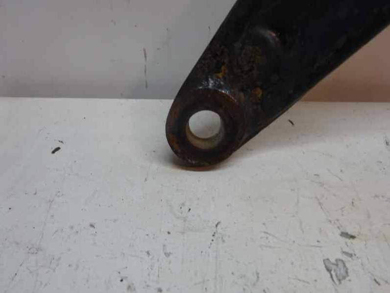 BRAZO SUSPENSION INFERIOR DELANTERO IZQUIERDO CITROEN C4 BERLINA 2007 1.6 16V HDI (90 CV)