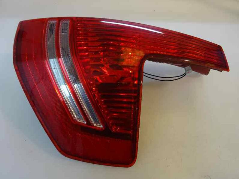 PILOTO TRASERO DERECHO CITROEN C4 BERLINA 2007 1.6 16V HDI (90 CV)