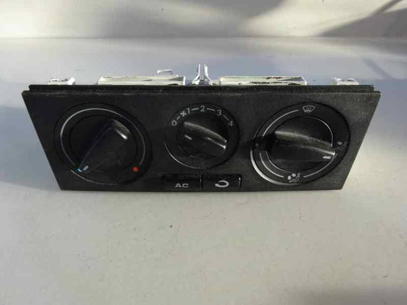 MANDO CALEFACCION AIRE ACONDICIONADO VOLKSWAGEN POLO BERLINA 2000 1.9 SDI (64 CV)