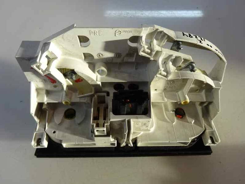 MANDO CALEFACCION AIRE ACONDICIONADO VOLKSWAGEN POLO BERLINA 2000 1.9 SDI (64 CV)