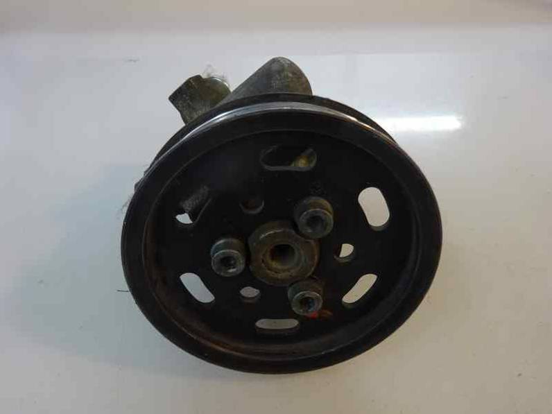 BOMBA DIRECCION VOLKSWAGEN POLO BERLINA 2000 1.9 SDI (64 CV)