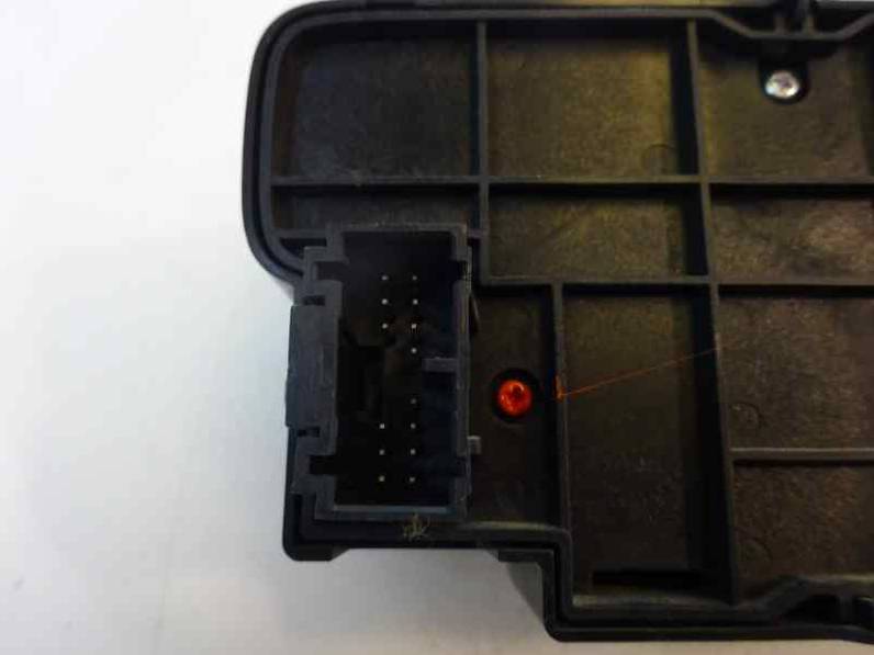 SISTEMA AUDIO RADIO CD VOLVO XC70 2009 2.4 D (185 CV)