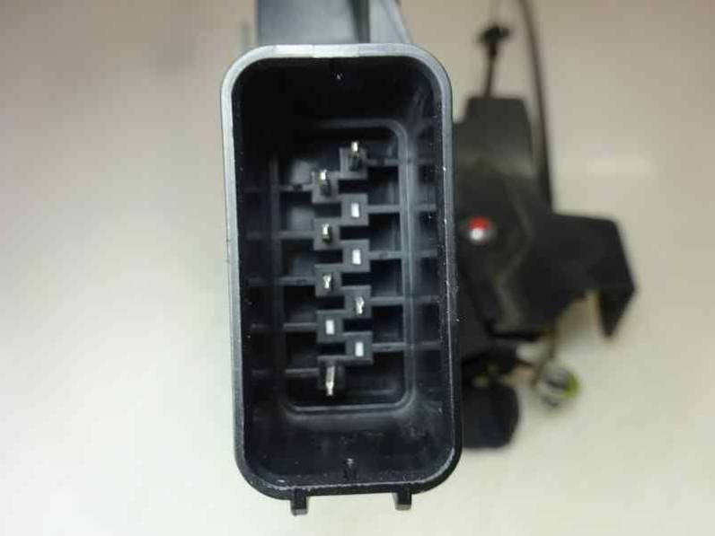 CERRADURA PUERTA DELANTERA IZQUIERDA VOLVO XC70 2009 2.4 D (185 CV)