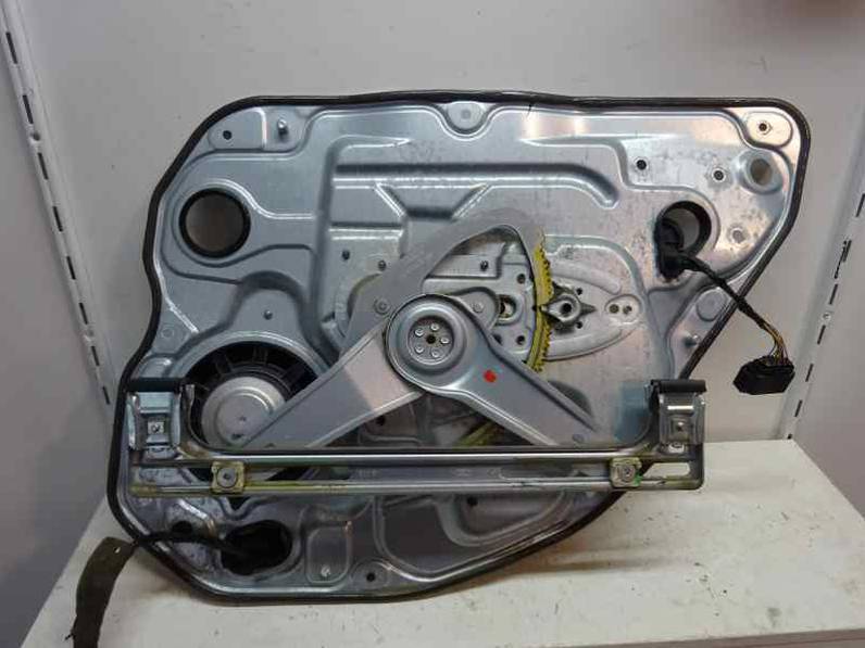 ELEVALUNAS TRASERO IZQUIERDO VOLVO XC70 2009 2.4 D (185 CV)