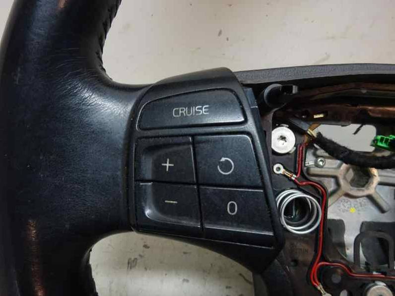 VOLANTE VOLVO XC70 2009 2.4 D (185 CV)