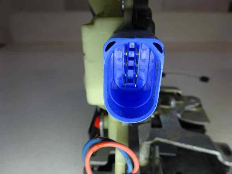 CERRADURA PUERTA DELANTERA IZQUIERDA SEAT IBIZA 2007 1.9 TDI (101 CV)