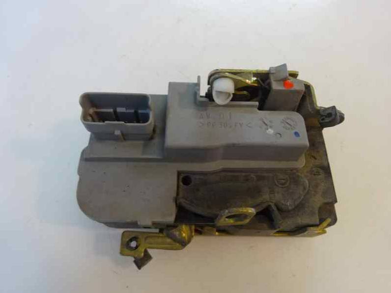 CERRADURA PUERTA DELANTERA DERECHA PEUGEOT 306 BERLINA 3 4 5 PUERTAS 2001 2.0 HDI (90 CV)