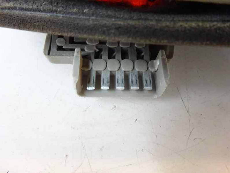 PILOTO TRASERO IZQUIERDO FORD FIESTA BERL COURIER 1992 1.1 (49 CV)