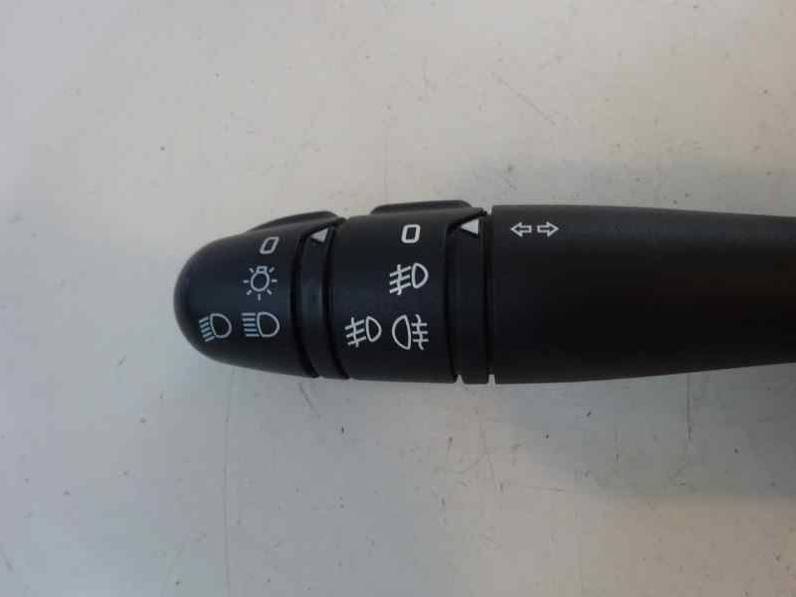 MANDO LUCES RENAULT CLIO II FASE II 2007 1.2 (58 CV)