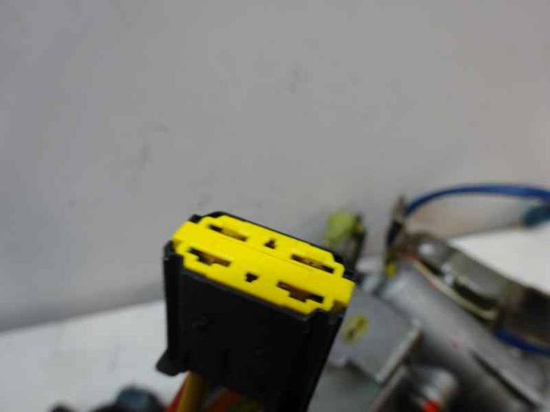 COLUMNA DIRECCION RENAULT CLIO II FASE II 2007 1.2 (58 CV)