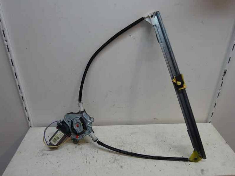 ELEVALUNAS DELANTERO DERECHO RENAULT CLIO II FASE II 2007 1.2 (58 CV)