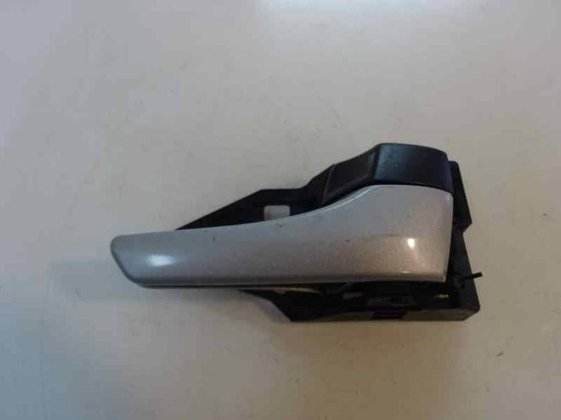 MANETA INTERIOR TRASERA DERECHA TOYOTA PRIUS 2010 1.8 16V (99 CV)