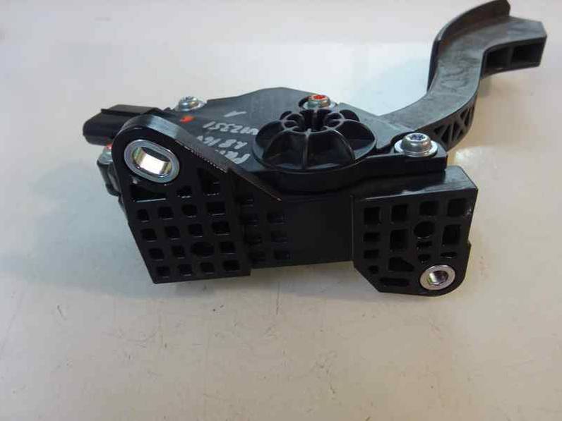 POTENCIOMETRO PEDAL TOYOTA PRIUS 2010 1.8 16V (99 CV)