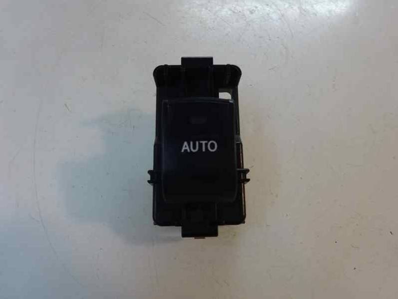 MANDO ELEVALUNAS TRASERO IZQUIERDO TOYOTA PRIUS 2010 1.8 16V (99 CV)