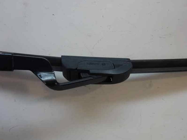 BRAZO LIMPIA DELANTERO DERECHO TOYOTA PRIUS 2010 1.8 16V (99 CV)