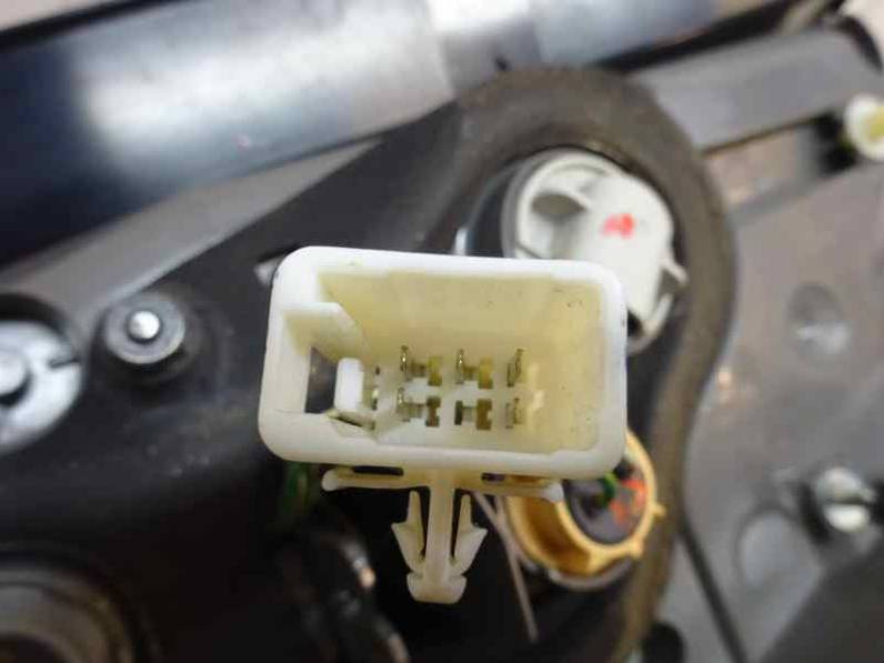 PILOTO TRASERO IZQUIERDO TOYOTA PRIUS 2010 1.8 16V (99 CV)