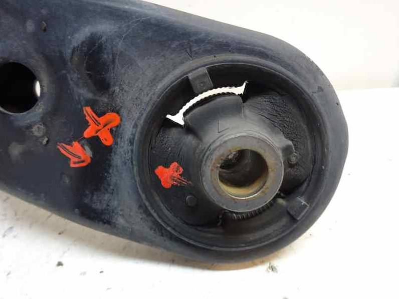 BRAZO SUSPENSION INFERIOR DELANTERO DERECHO TOYOTA PRIUS 2010 1.8 16V (99 CV)