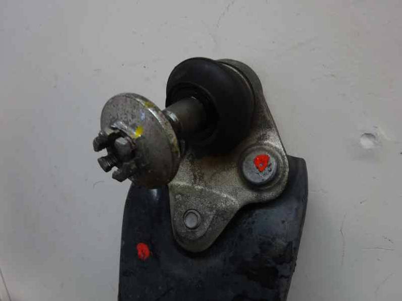 BRAZO SUSPENSION INFERIOR DELANTERO IZQUIERDO TOYOTA PRIUS 2010 1.8 16V (99 CV)