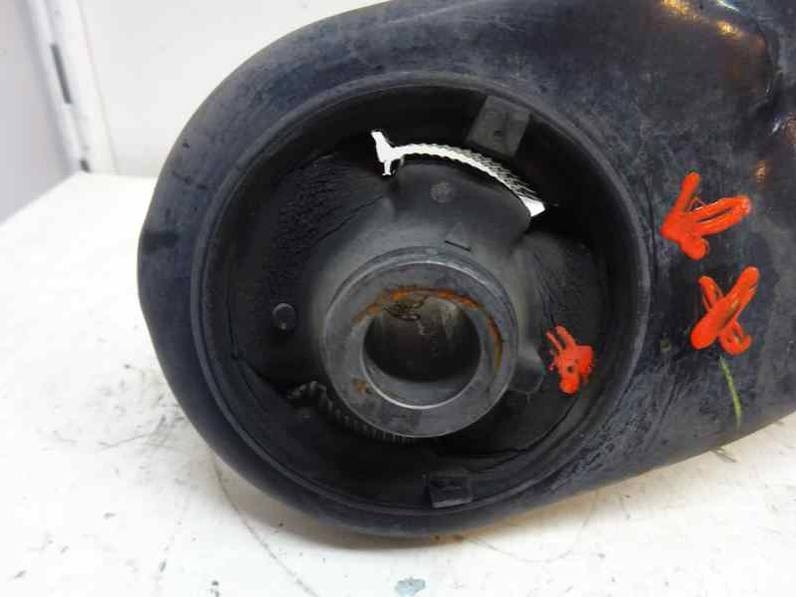 BRAZO SUSPENSION INFERIOR DELANTERO IZQUIERDO TOYOTA PRIUS 2010 1.8 16V (99 CV)