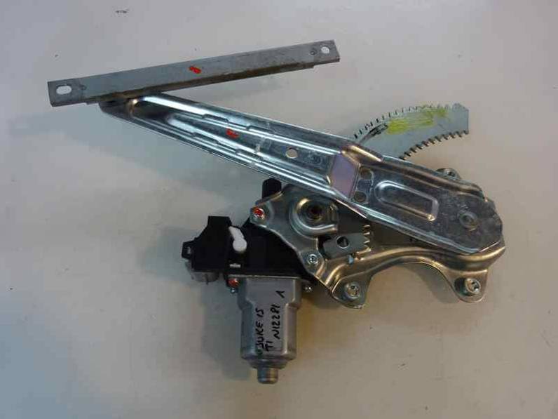 ELEVALUNAS TRASERO IZQUIERDO NISSAN JUKE 2015 1.5 TURBODIESEL (110 CV)