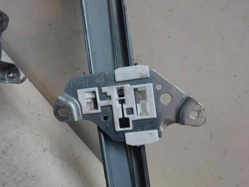 ELEVALUNAS DELANTERO DERECHO NISSAN JUKE 2015 1.5 TURBODIESEL (110 CV)