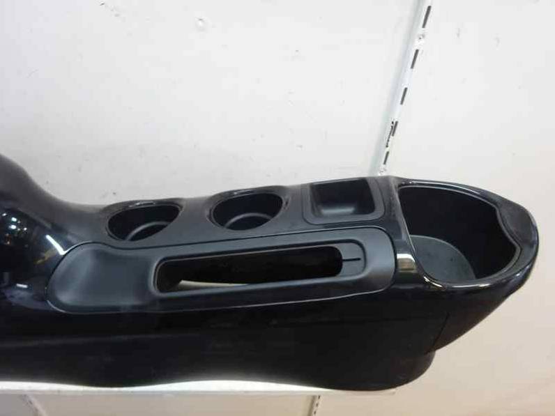 APOYABRAZOS CENTRAL NISSAN JUKE 2015 1.5 TURBODIESEL (110 CV)