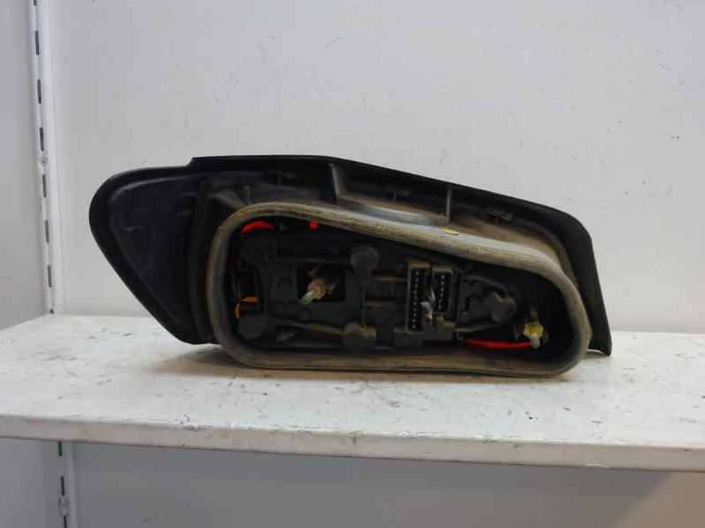 PILOTO TRASERO DERECHO PEUGEOT 306 BERLINA 3 5 PUERTAS 1995 1.9 D (69 CV)
