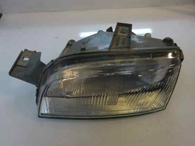 FARO IZQUIERDO FIAT PUNTO BERLINA 1999 1.1 (54 CV)