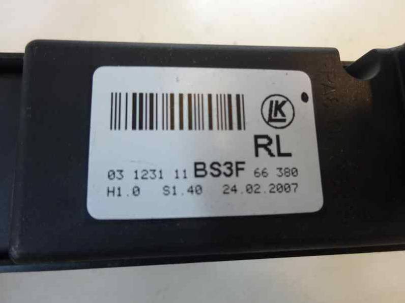 MANDO ELEVALUNAS TRASERO IZQUIERDO MAZDA 3 BERLINA 2007 1.6 CD D (109 CV)