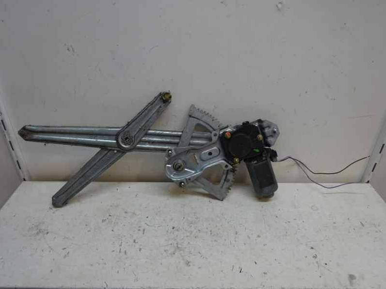 ELEVALUNAS DELANTERO DERECHO PEUGEOT 205 BERLINA 1996 1769 (53 CV)