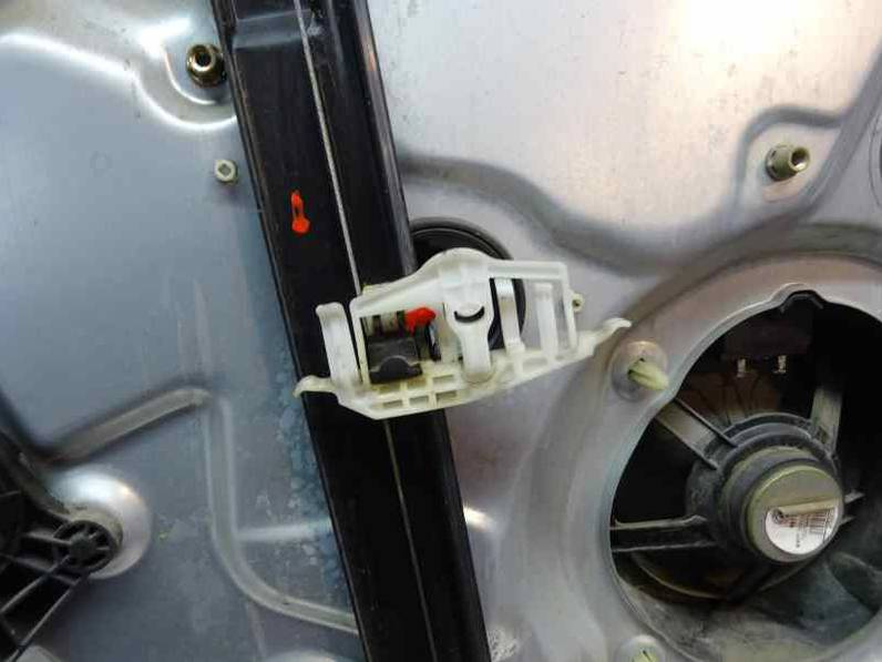 ELEVALUNAS DELANTERO DERECHO FIAT STILO 2005 1.9 JTD (116 CV)