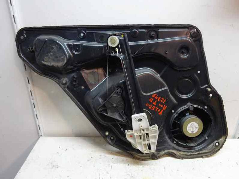 ELEVALUNAS TRASERO DERECHO SEAT TOLEDO 2000 1.9 TDI (110 CV)