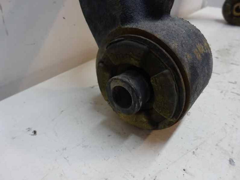 BRAZO SUSPENSION INFERIOR DELANTERO IZQUIERDO JEEP CHEROKEE 2005 2.8 CRD (163 CV)