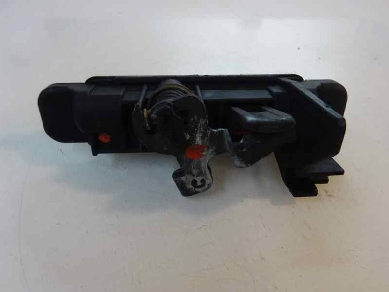 MANETA EXTERIOR PORTON MAZDA 3 BERLINA 2006 1.6 CD D (109 CV)