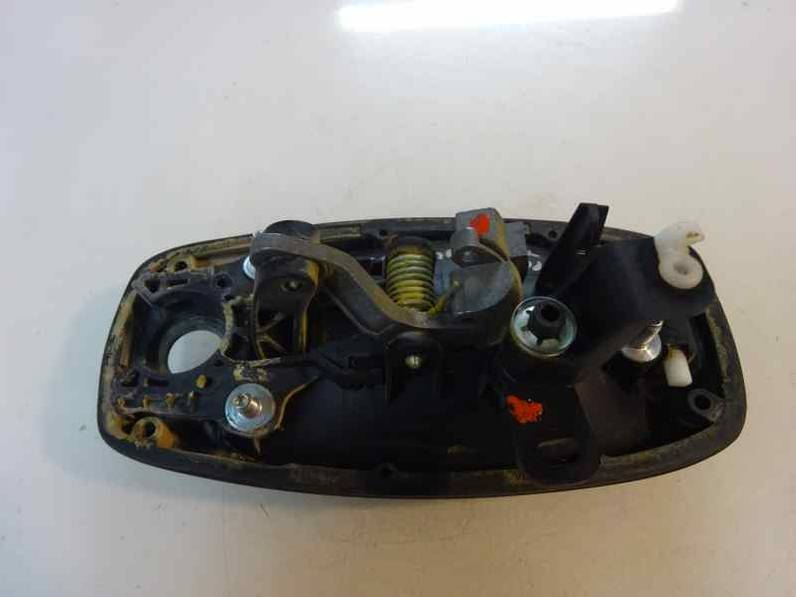 MANETA EXTERIOR TRASERA IZQUIERDA PEUGEOT BIPPER 2011 1.4 HDI (68 CV)